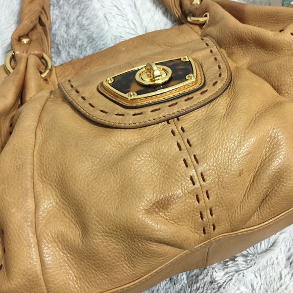 B. makowsky Genuine Leather Purse - Picture 6 of 8